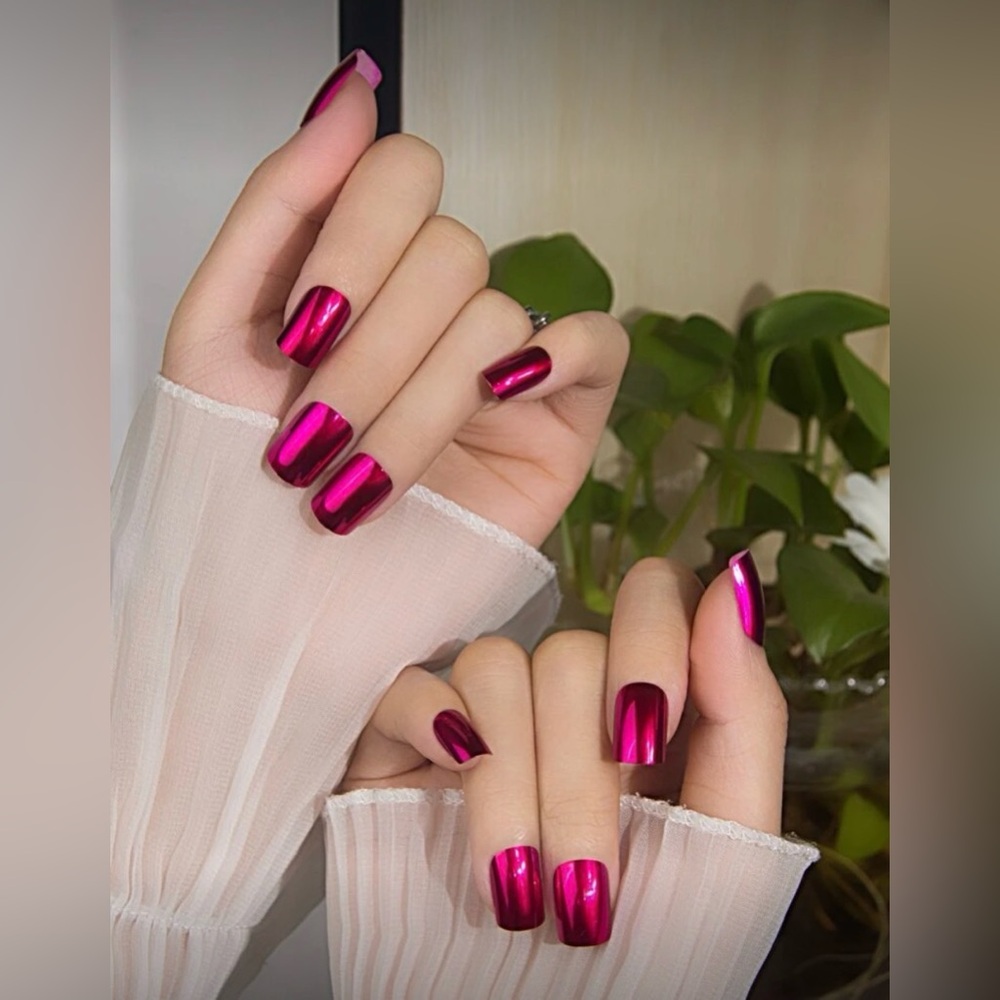 Magenta Pink Metallic Chrome Medium Square Nail Kit, Press-On Nails